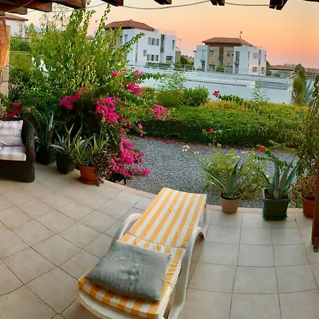 Apartment Boho Akanthou