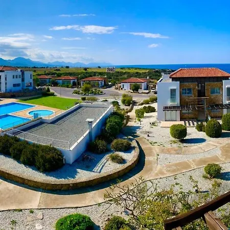 Apartment Boho Paralimni